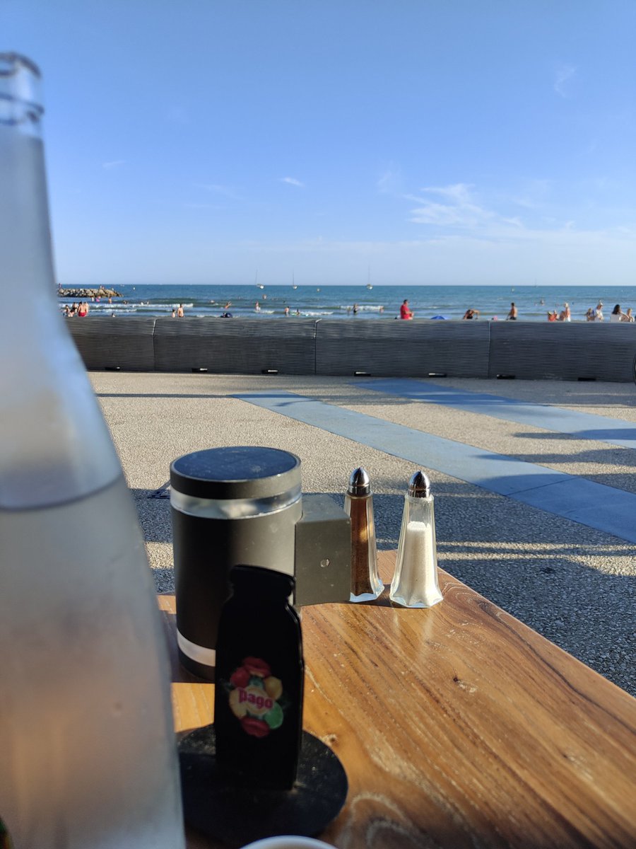 bracodu88's tweet photo. Bon appétit à tous 😘

#Vacances #OnProfite https://t.co/aWXaNqmS4o