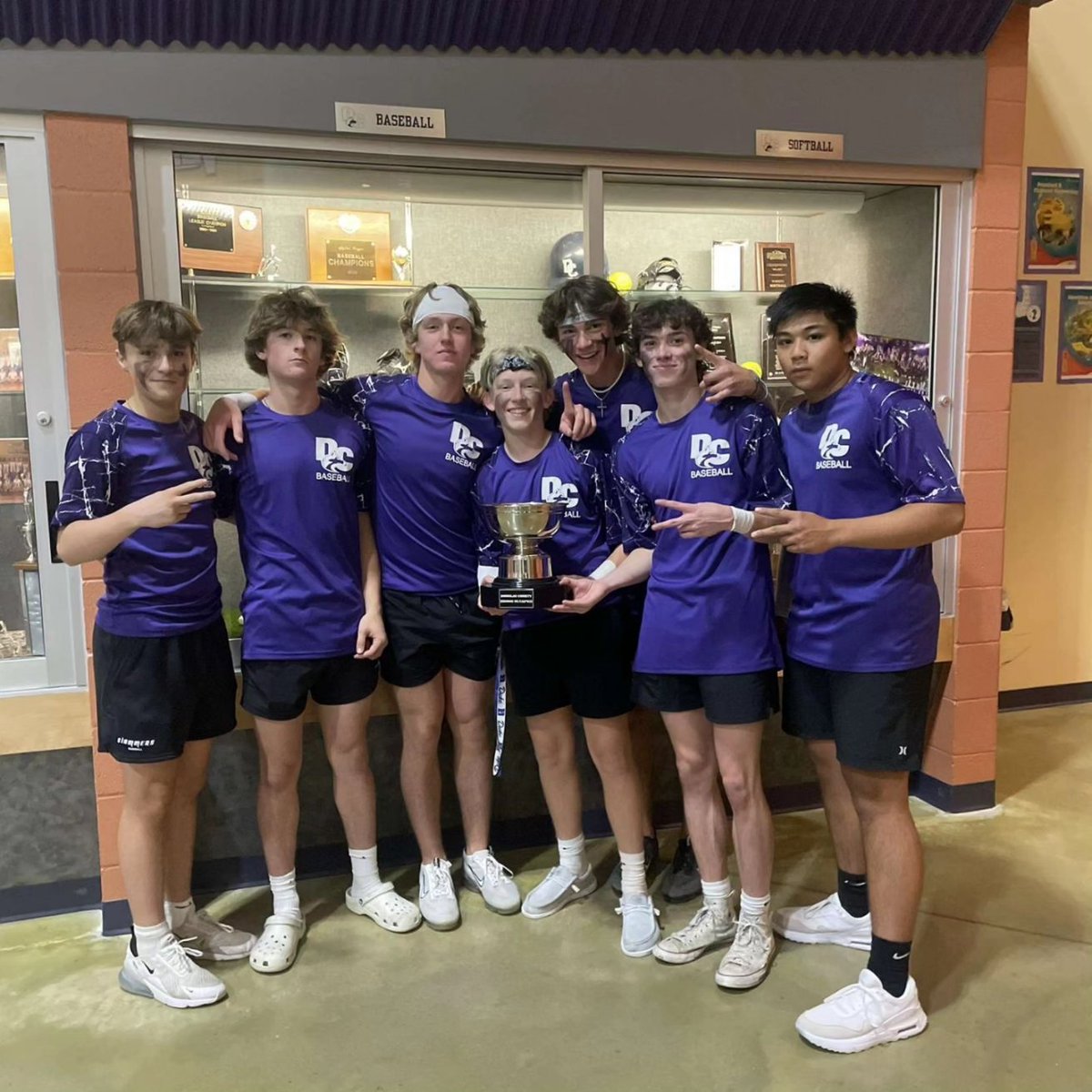 DCDiamondbacker's tweet photo. 🏅2023 DC OLYMPICS WINNERS!!
Way to take it all!!
⚾️💪🏆
#huskiesbaseball #County @countyadshuck https://t.co/mCf4hbzTHO