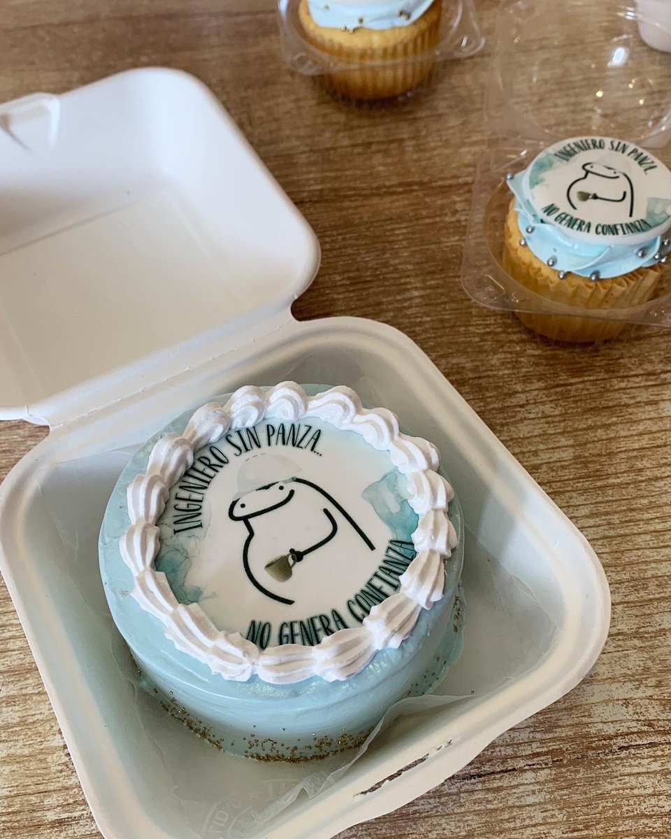 machy_sm's tweet photo. Jueves 17 de agosto: día del ingeniero 👨‍💻👷🏻⚙️

Disponibles mini cakes y cupcakes por encargo. ¿Qué tal estos diseños para obsequiar? 💝 

#diadelingeniero #ingenieros #ingenieria #santamarta https://t.co/ae7SjwCVts