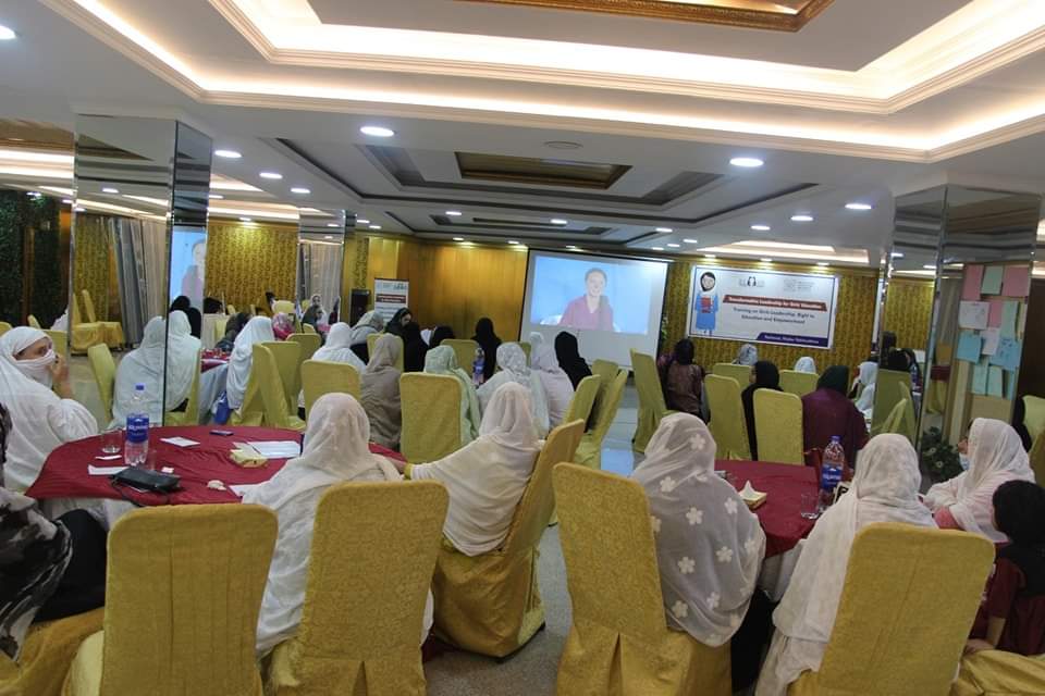 BlueVeinsPak's tweet photo. "Rise and Shine: Girls' Education Network was launched in Khyber Pakhtunkhwa. Together, girls will collaboratively work to enhance secondary education and advocate for issues affecting them. 

#RiseAndShineForGirlsEducation https://t.co/oHJlj9RLsr