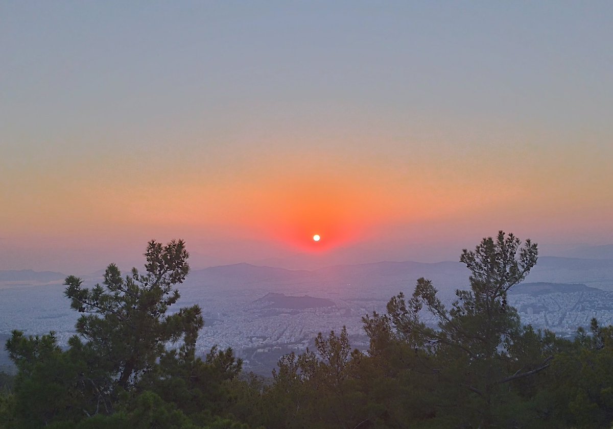 DonDCatcher's tweet image. #skycolors #colors #skyporn #sunset