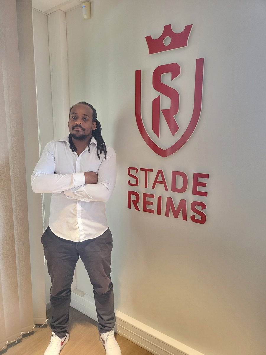 LuceBoris's tweet image. Nouvelle aventure au @StadeDeReims 🔴⚪️