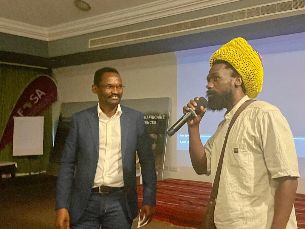 ZAAB_org's tweet photo. 'Yes – we want to believe that no one on the African continent wants to kill farmers seed systems. But, farmers' seed systems are being killed through the wrong strategies' @Million_Belay

Highlights DAY 2 #PanAfricanSeedConference. #SeedIsLife #SeedSovereignty #FMSS https://t.co/mn6JKeRuWn