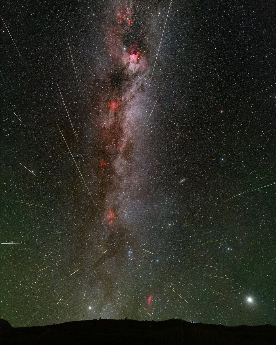 astrofalls's tweet photo. The 2023 perseids from Utah! https://t.co/vlYbaqo6U1