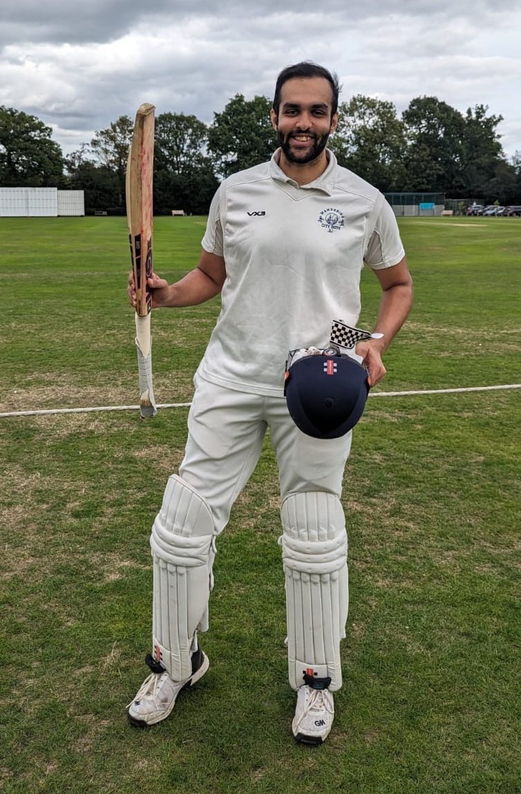 WCBXI's tweet photo. @SurajSrikumar showed his class yet again with a quick 74. Here he is looking justifiably pleased with his efforts 😁

He was supported well by Komal (36), Rachit (28) and some late hitting by @adityaptrivedi &amp; Zarif both getting 24.

Well batted boys! 👏 https://t.co/ZKCFXpIUD3