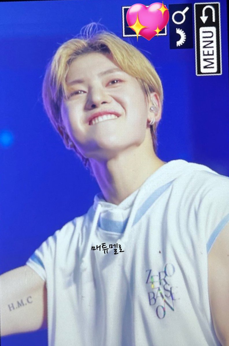 230815 프리뷰

쉬고 있는 중이지만 모처럼의 기회이니 공유하겠습니다.오늘도 멋졌어 매튜🦊💛

#SEOKMATTHEW #석매튜 #ソクマシュー  #ZB1  #제로베이스원