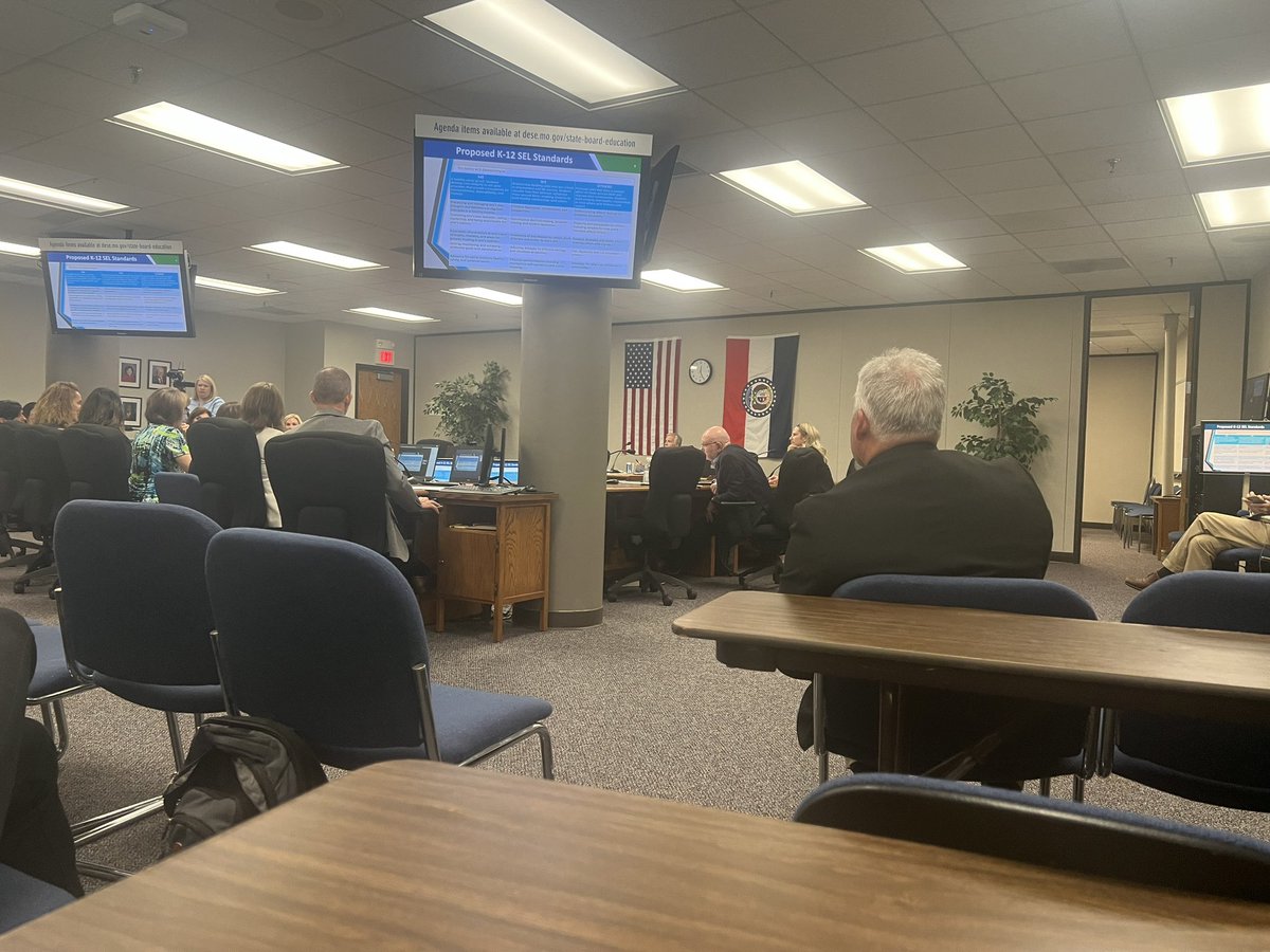 JuliusEvanstv's tweet photo. Right Now: The State Board of Education is having its August 15th meeting.
@KOMUnews https://t.co/kFbADMbr7T