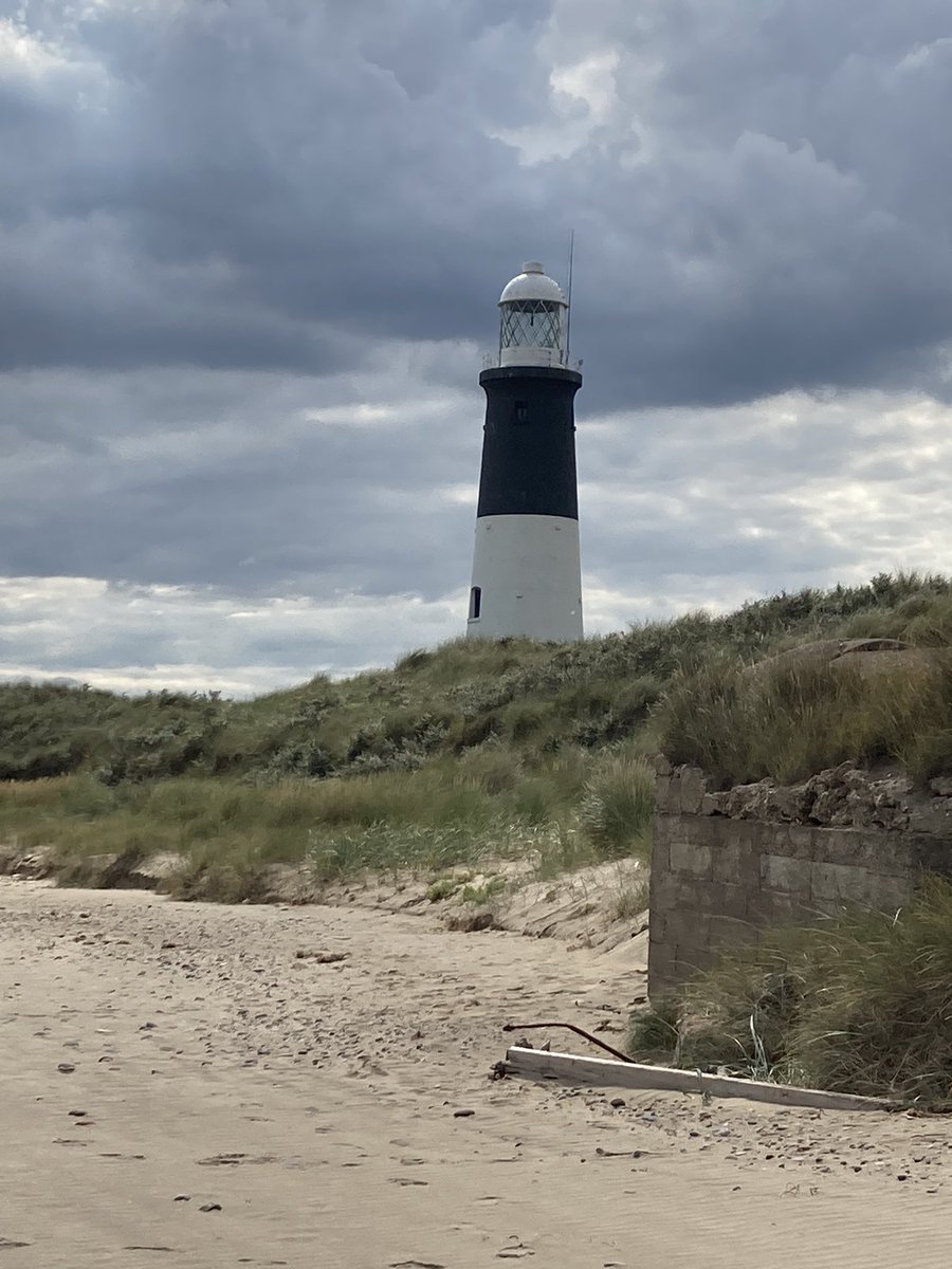 JoffLeigh's tweet photo. Walked Spurn point today, marvellous https://t.co/h4rs7UEfd5