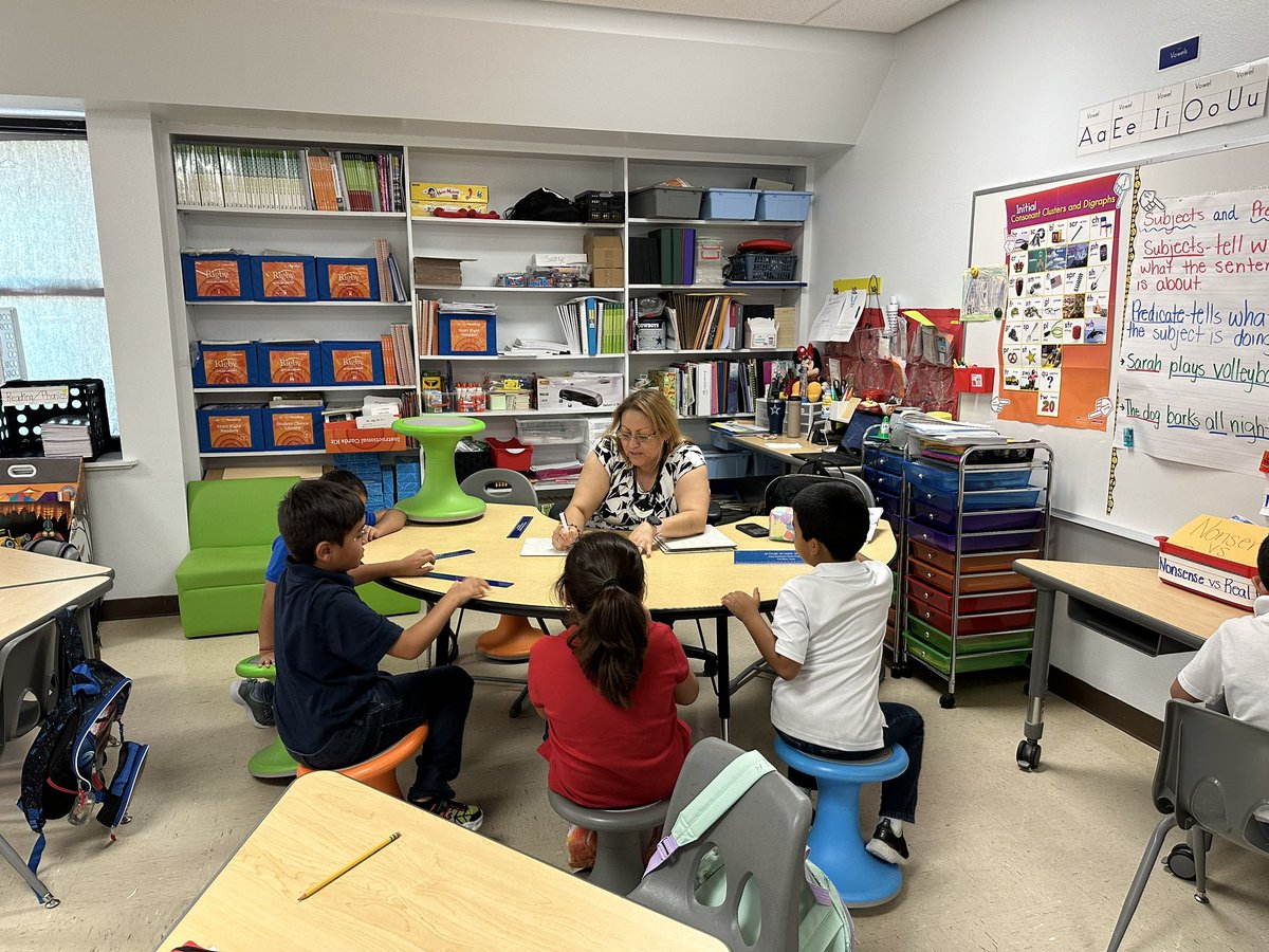 Adriana Cantu (@adecantu7) on Twitter photo Math Small Group Instruction <a href="/MVE_roadrunners/">Montana Vista Elementary</a> #WeAreClintISD #purposefulstations Math Small Group Instruction <a href="/MVE_roadrunners/">Montana Vista Elementary</a> #WeAreClintISD #purposefulstations