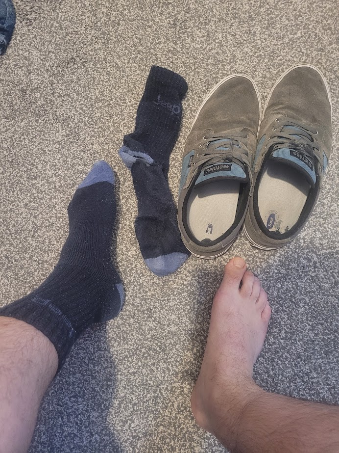 Sweaty socks I've been wearing to work the last 2 days. Any Irish lads into smelly socks wanna swap?