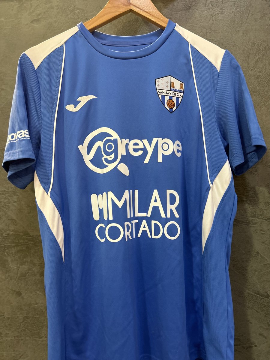🚨 TIENDA ONLINE 🚨

🔗 Bomba de última hora, tras los muchos comentarios que hemos recibido con las ganas de adquirir la camiseta, la podéis comprar ya mismo desde el siguiente enlace:

sanjaviercf.yupopstore.com/products/

😍 También podéis sacaros el carnet de simpatizante o la bufanda😍