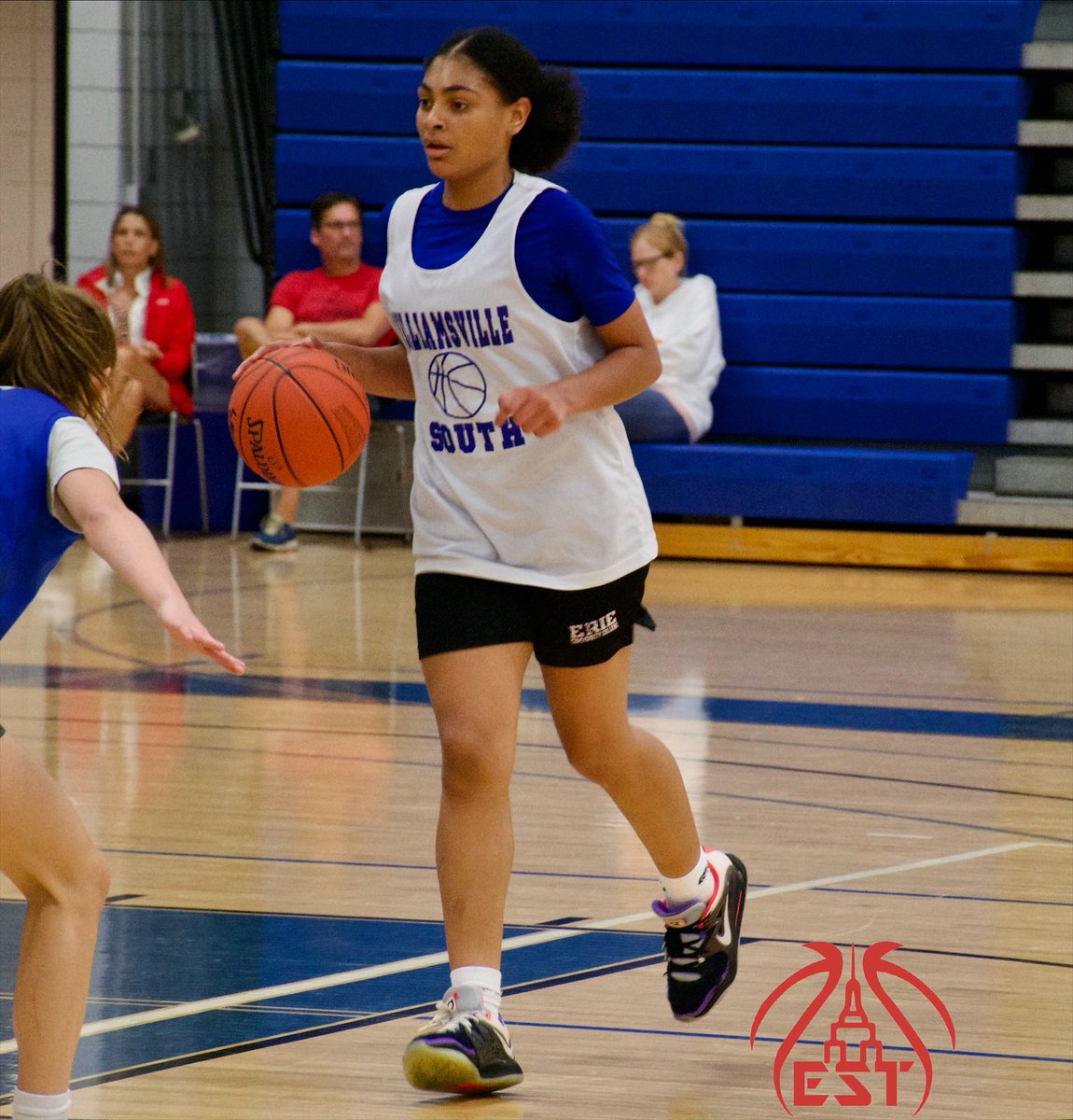 Kimora Berry (<a href="/Kimora_B1/">Kimora Berry</a>)
<a href="/WillSouthGHoops/">WS Girls Hoops</a> 2025

It’s Kimora’s time to take the next step at South &amp; she looked ready for it. Usage rate was much higher &amp; she made the most of it. Played on &amp; off the ball. Bigger guard, functional off the bounce, three-level scoring ability