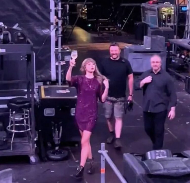 Taylor Swift finishing the first leg of the #eras tour with a big old glass of white wine is peak millennial energy and we’re there for it.