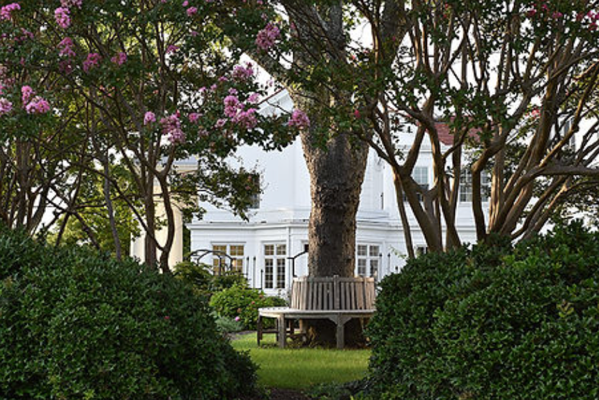 There are lots of daily recreation activities to complement their classroom time so campers can get both a Tech and Rec summer camp experience. Learn more: emaginationstemcamps.com/virginia-stem-…