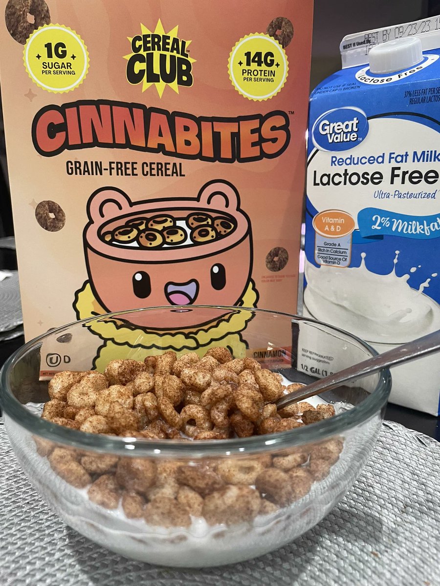 cerealclubnft's tweet image. Join us for a special Tasty Thursdays AMA in Discord with @OmerEats Thursday at 7PM PST

CINNABITES have arrived in your bowls &amp;amp; it's been awesome to see all of your posts 🤍🥣

We'd love to hear your feedback &amp;amp; talk about what's coming next 👀

Discord - discord.gg/cerealclub