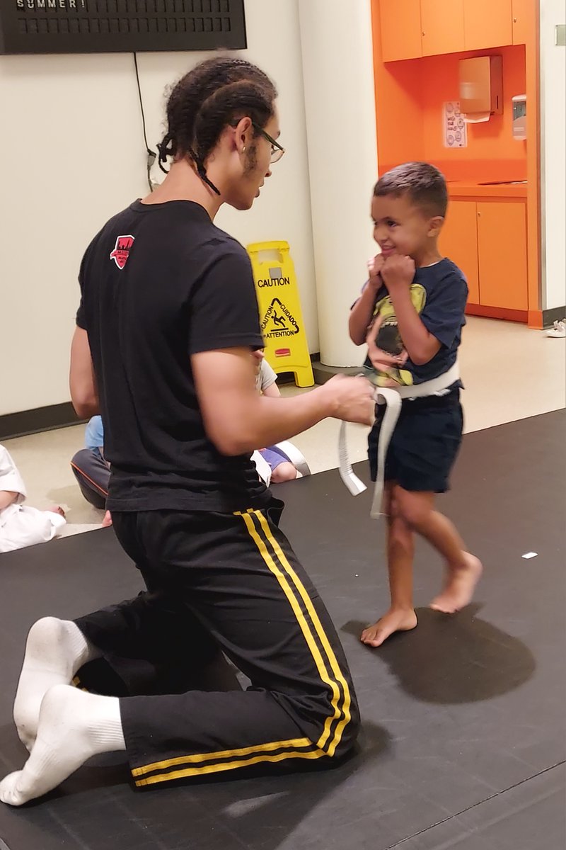 CaedmonAfter's tweet photo. August Bridge Camp is awesome thanks to our amazing specialist teachers. #bridgecamp #thecaedmonstory #uppereastsidemoms #martialarts #summercamp https://t.co/6HJK1ANkvy