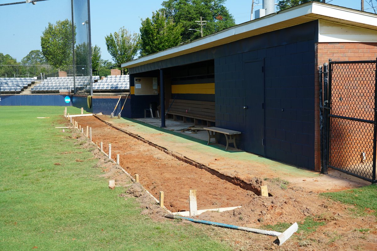 GSWAthletics's tweet photo. We told @GSWSurge 𝐍𝐎 hand prints 🖐 or signatures! 🖋️

Sooooo...what's happening at @GSW_Baseball Hurricane Stadium? 🤔 Stay tuned. https://t.co/mEbIcE5KcP