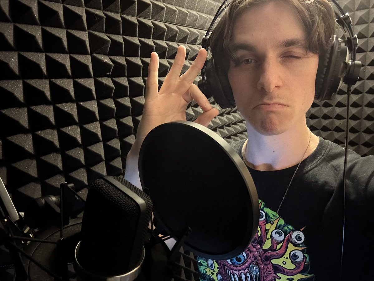 Jake Everett (@jakeeverettvo) on Twitter photo Had a great time in the booth recording some super exciting auditions today!! Hope you’re all having a great start to the week, go get ‘em! 😄
#voiceacting #voiceactor #voiceover #actor #actorlife Had a great time in the booth recording some super exciting auditions today!! Hope you’re all having a great start to the week, go get ‘em! 😄
#voiceacting #voiceactor #voiceover #actor #actorlife