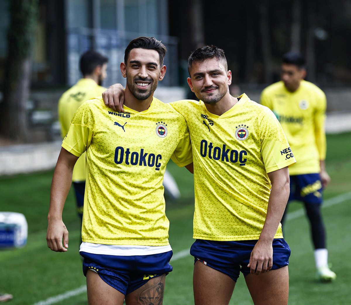 Fenerbahce's tweet photo. Biraderim 😄 https://t.co/ThKmPP3qV0