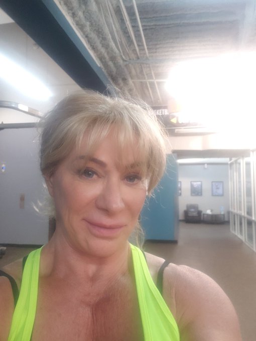 So,  I trained at Golds Gym in Herndon, VA today. #GoldsGym I'm sad they are closing this location, it's<a href="/tag/goldsgym"class="tags"><span>#goldsgym</span></a>