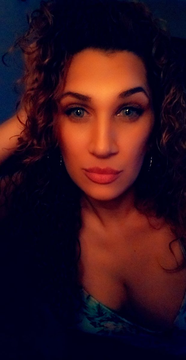 GoddessJess39's tweet photo. Tribute first or nothing.....
#princess #findom #goddess #sexy #latina https://t.co/wCaeh8nNL2