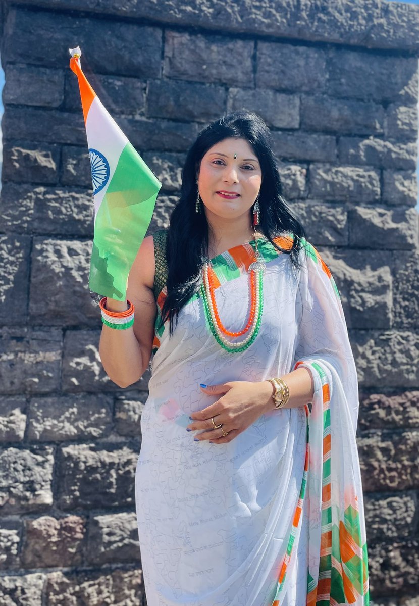 TriptiMegeri's tweet photo. It was a pleasure to join the Indian Independence Day celebrations at Bradley Stoke, organised by the Indian Community of West of England under the leadership of Cllr @TomAditya. Great to see the community spirit. 
#IndependenceDay2023 
#HarGharTiranga https://t.co/aWAeAxvhVY