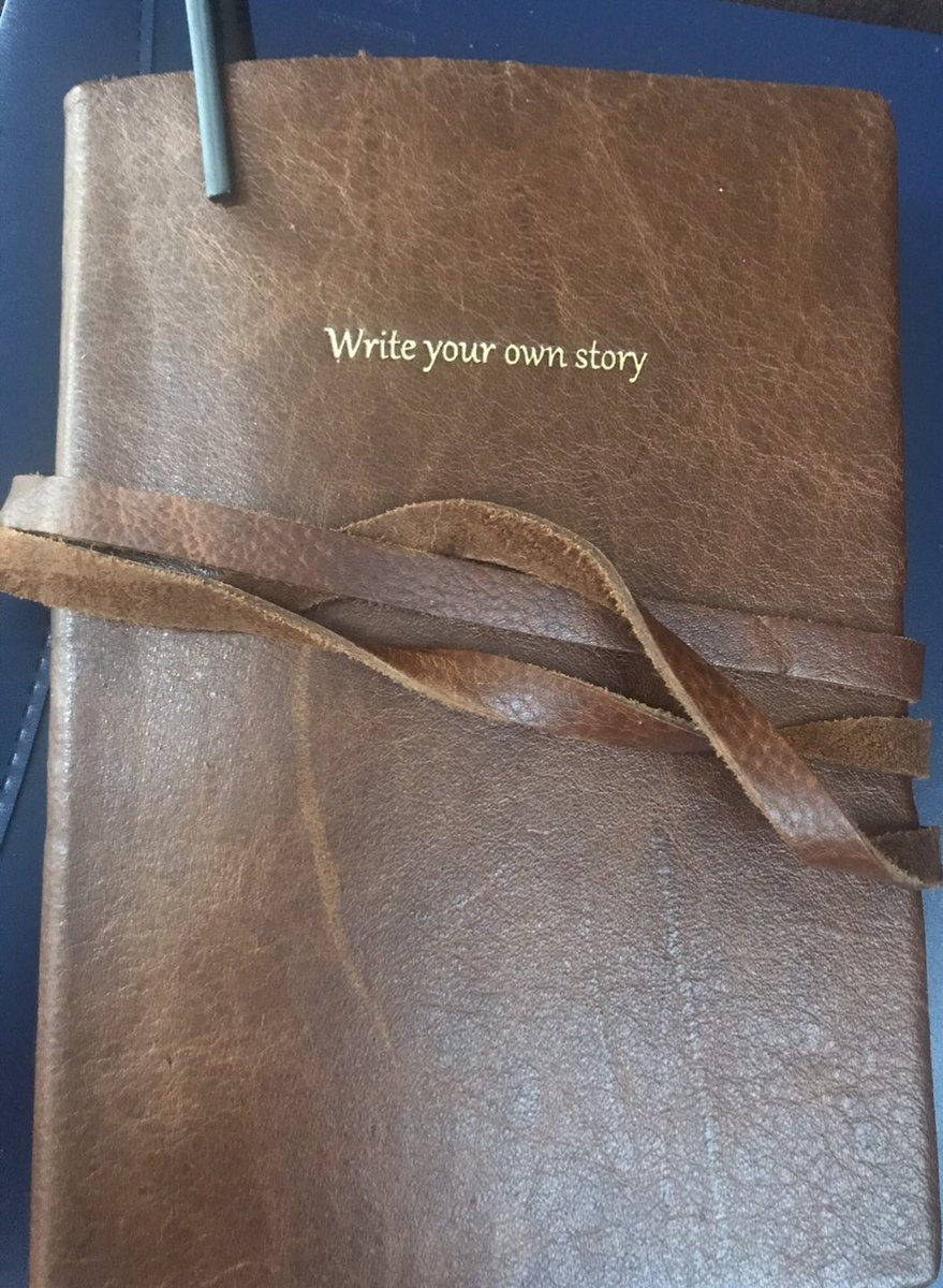 Quinn Young👩‍💻✍️📚🌈👩‍❤️‍👩 tweet media