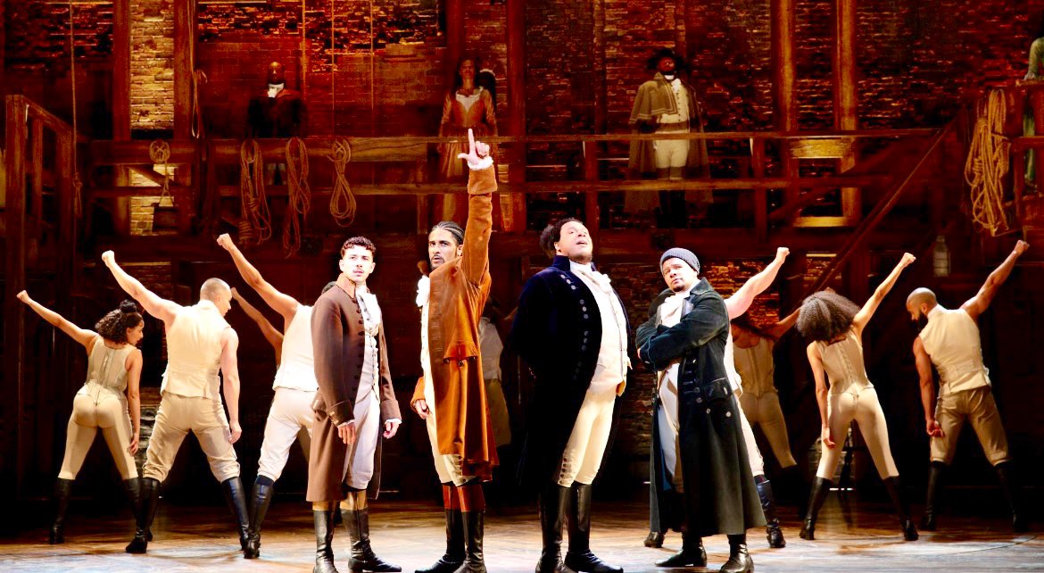 chrisbuijink's tweet image. “Let’s raise a glass to freedom”. Finally saw @Lin_Manuel Miranda’s #Hamilton in the theatre: #greatshow in #VictoriaPalaceTheatre #London with @DecSpaine &amp;amp; a great cast @HamiltonWestEnd (pic 2 @dannykaan)