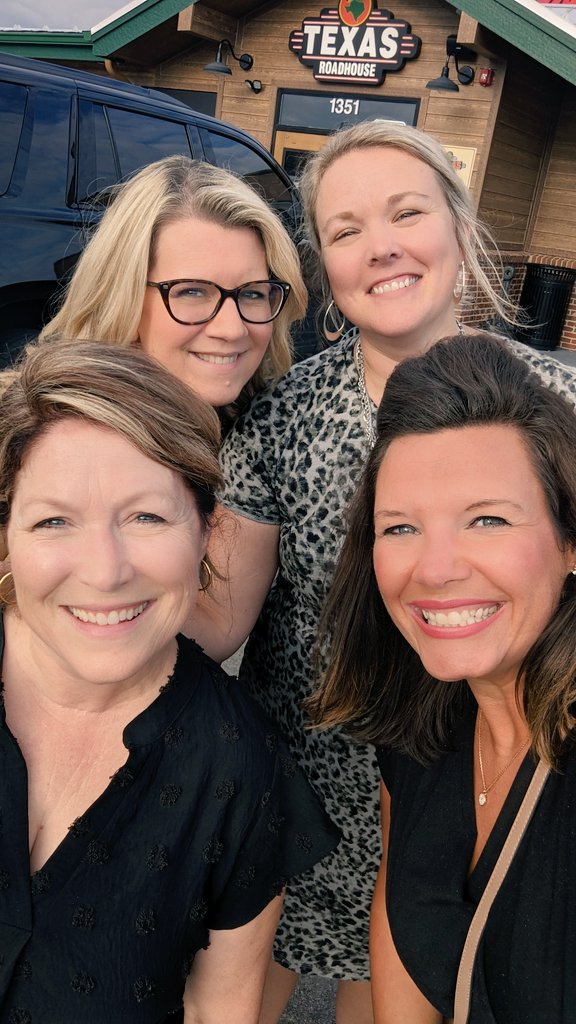 Katie Dunlap Kaletta tweet media