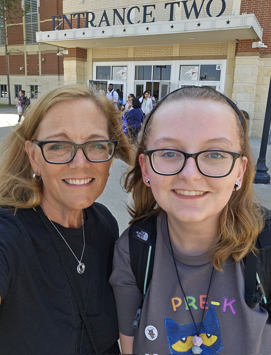 Deborah Schnitzer tweet media