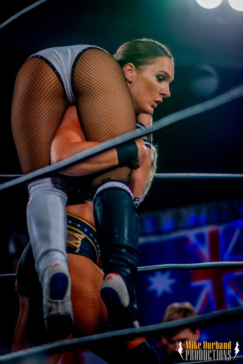 MikeDurband's tweet photo. The #OneTime #NWA World Women's Champion Kamille dominates the young upstart Kylie Paige on the new #NWAPowerrr! @Kamille_brick @kyliealexxa

📸: Mike Durband Productions https://t.co/Ppo0tJ726Z