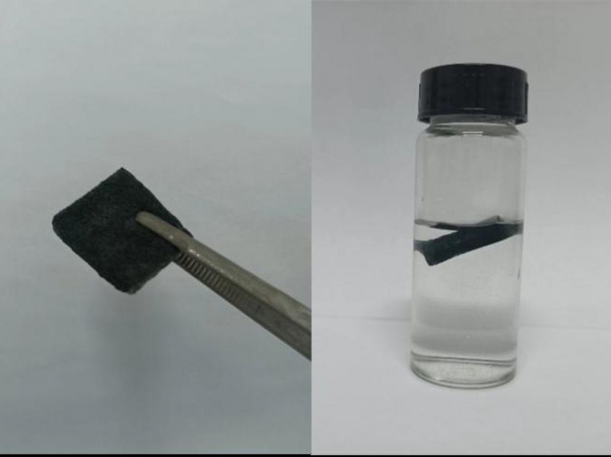 LMPositif's tweet photo. 🔬 Des chercheurs ont mis au point une éponge en biochar pour éliminer les algues toxiques qui prolifèrent. Grâce à un procédé d’oxydation, l’éponge tue une grande partie des cellules constituant ces algues ! 👏 (Sciences et Avenir) https://t.co/WvYL6kNbm3