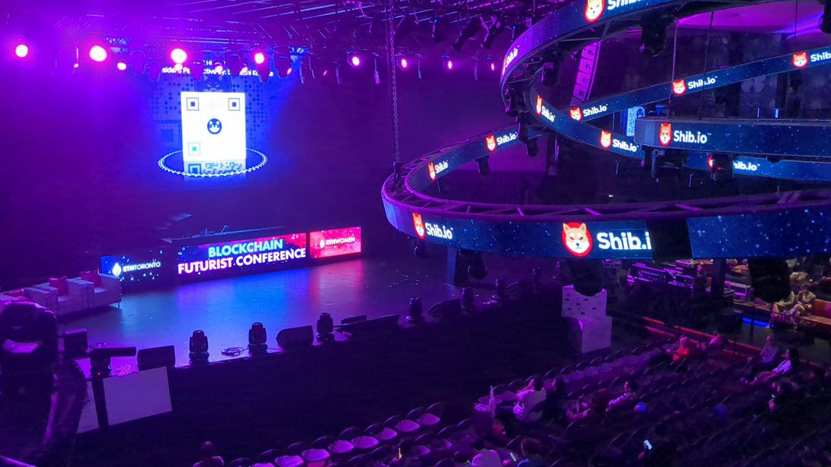 JonathanEKrause's tweet photo. Unification is right at home here at the @Futurist_conf! Green roads ahead for the Unification family 🔥

@UnificationUND @Shibtoken @ETH_Toronto #Futurist23 #ETHToronto #ETHWomen #ShibaArmy #Shibarium #UNoDE https://t.co/AqdUEH0x2T