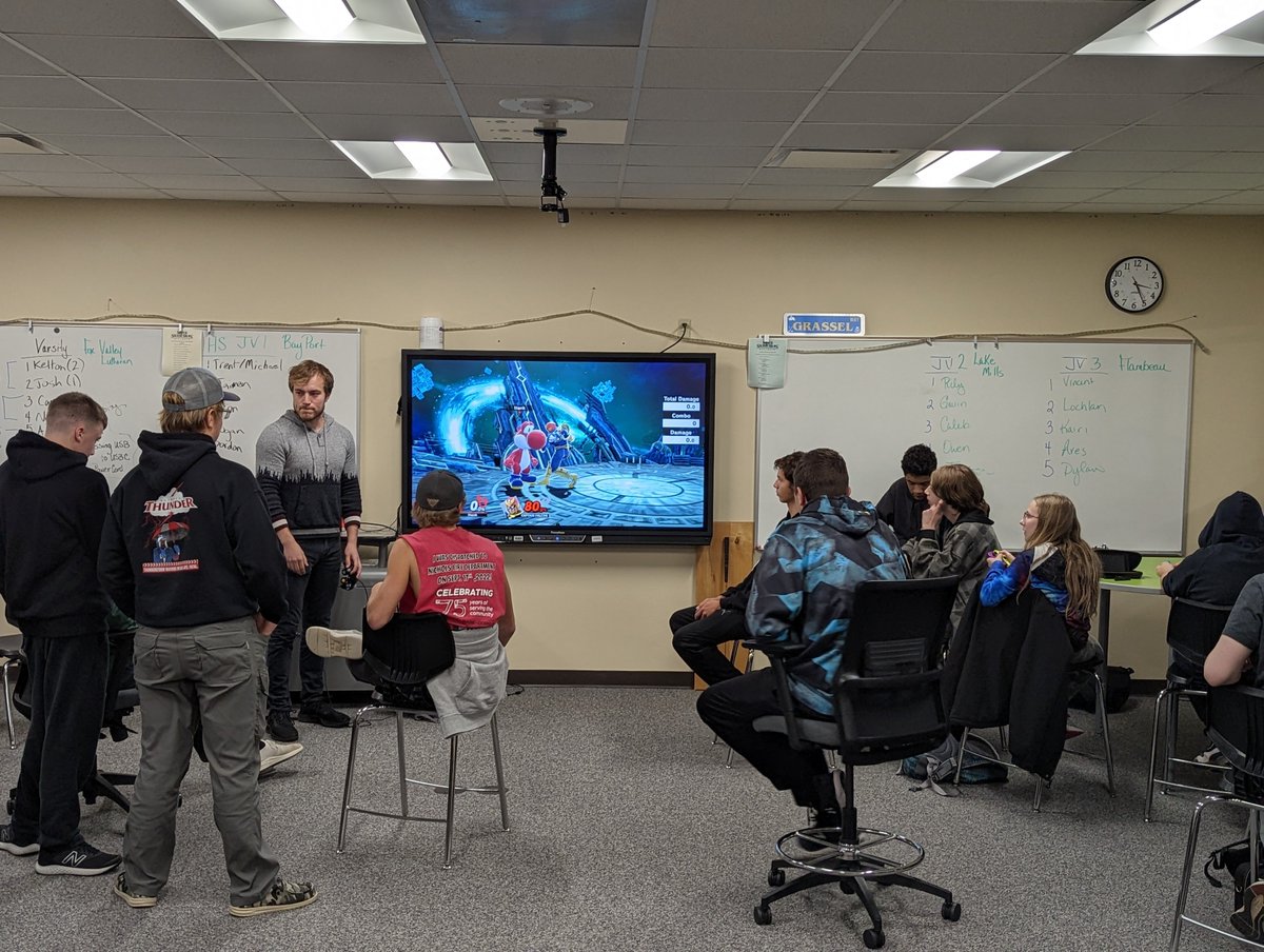 kgrassel's tweet photo. Esports played on @Promethean board is a game changer. Have you ever played Smash on this board? Amazing #TechAdmin23 https://t.co/TtNHWpdZEj