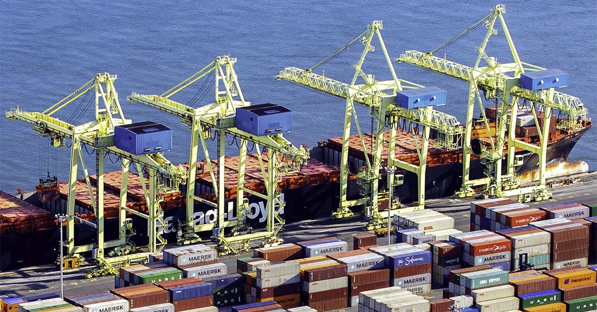 SupplyPost's tweet image. Ports Of Montreal, Québec And Trois-Rivières Taking The Net-Zero Challenge. Read more ➡️ bit.ly/3Y37ncL
@PortMTL 

#netzerochallenge #supplychain