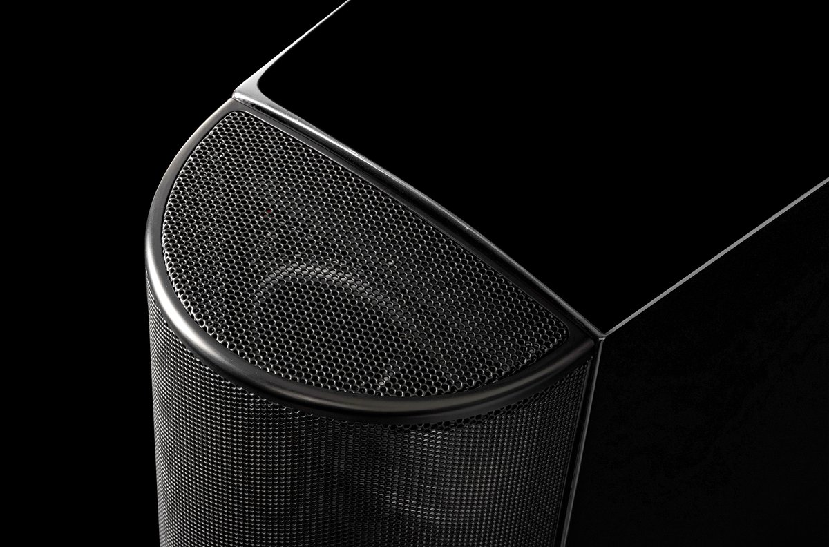 goldeneartech's tweet photo. Black is the color of my true love’s cabinet, which, proportionately, happens to be the strongest GoldenEar has ever designed.
#GoldenEarVoice #GoldenEarT66 #RedIsTheNewBlack #BackInBlack #SummerOfT66 https://t.co/qfDxea6A5h