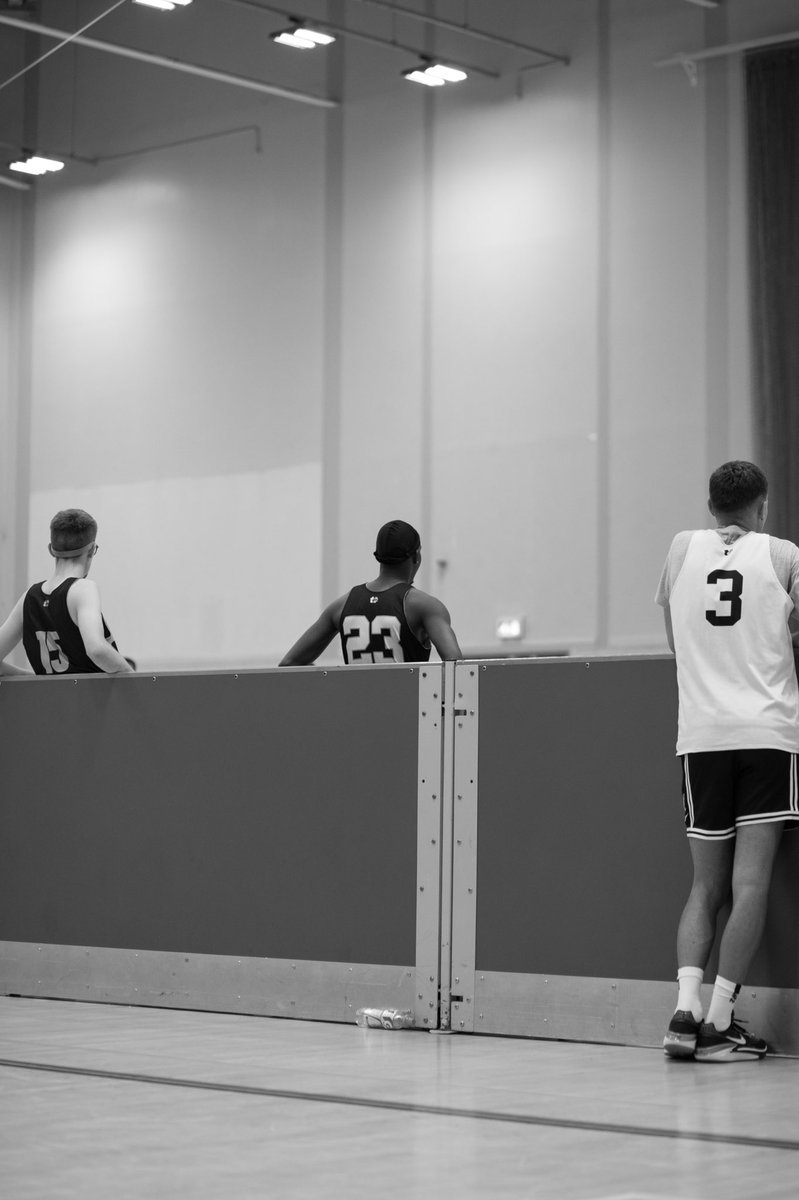 MelvzVybin's tweet image. Ballers club 🏀 #cmbc #BritishBasketball