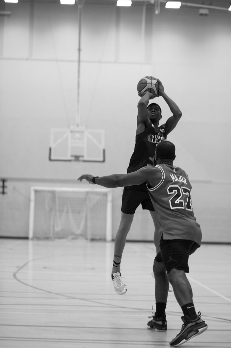 MelvzVybin's tweet image. Ballers club 🏀 #cmbc #BritishBasketball