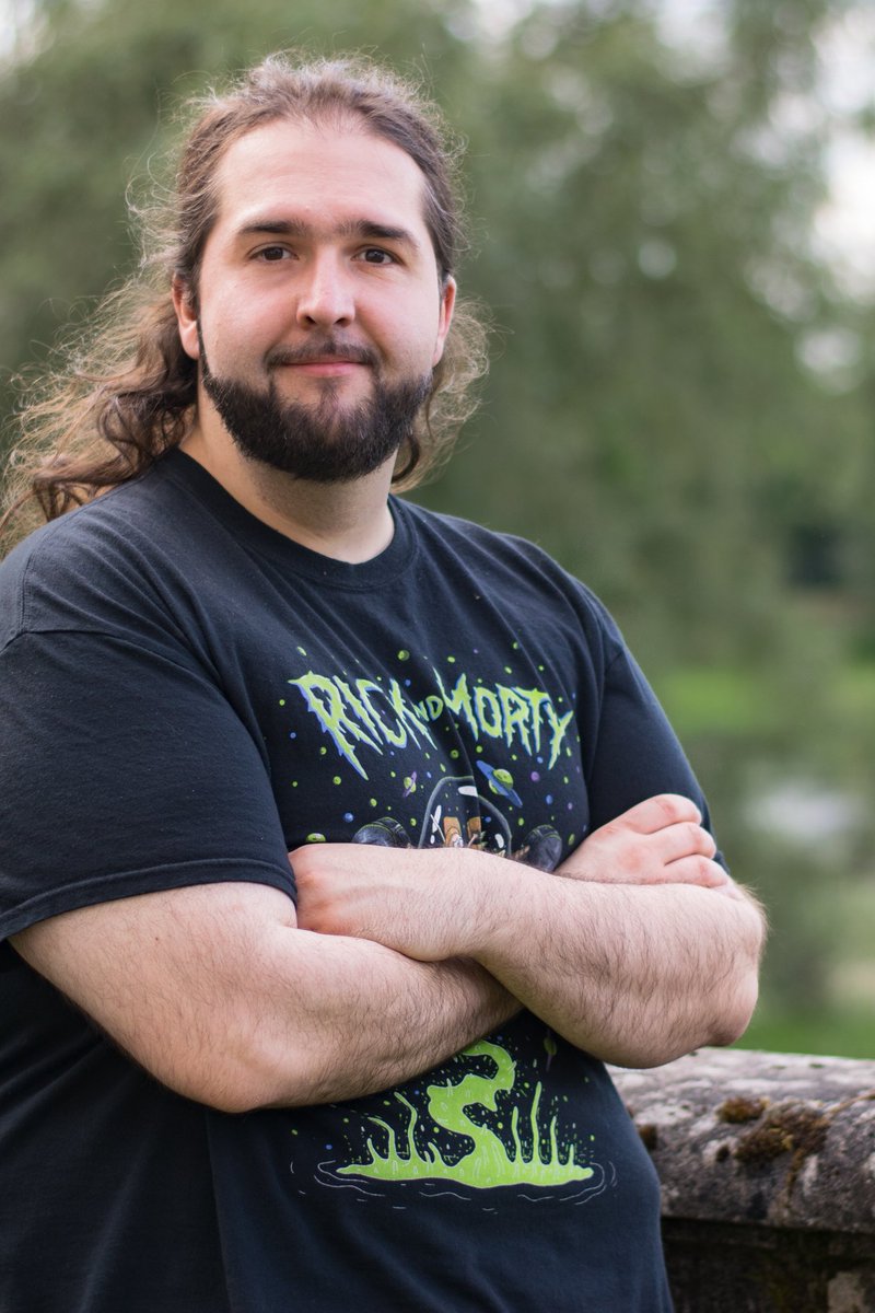 Ce gars et dans mon top 3 des mec les plus drôle d'internet.