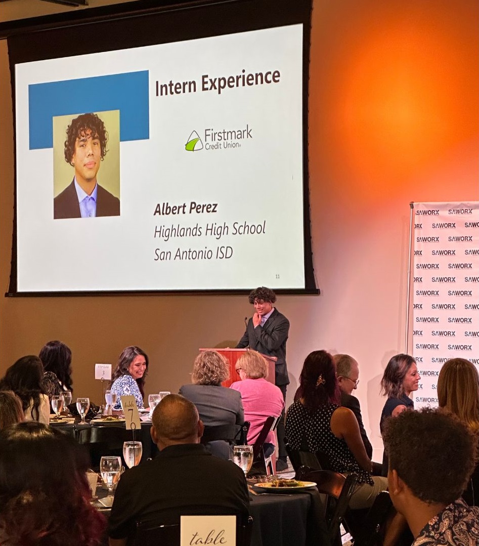 SA WORX (@greater_sa_worx) on Twitter photo Last week, we celebrated our more than 200 high school interns and 30 employers who participated in this summer's SA WORX Internship program. We connect area high school students to paid internship opportunities in the SATX region to promote career building skills. <a href="/Greater_SATX/">greater:SATX</a> Last week, we celebrated our more than 200 high school interns and 30 employers who participated in this summer's SA WORX Internship program. We connect area high school students to paid internship opportunities in the SATX region to promote career building skills. <a href="/Greater_SATX/">greater:SATX</a>