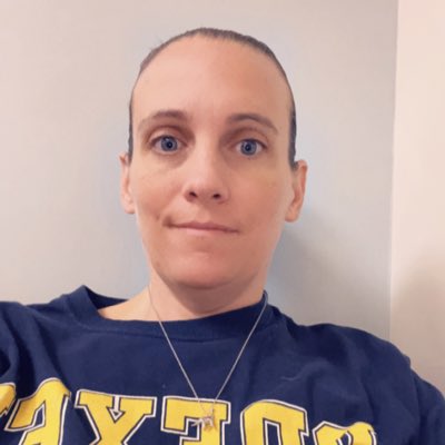 Gemskate613's tweet photo. #NewProfilePic https://t.co/7zCFxFNWYv