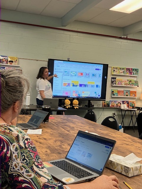 Newberryschools's tweet photo. 🎉Thanks to @canva @MsWintermyer for great training Monday at Tuesday at Newberry Middle, Newberry High, and Boundary Street! Our teachers learned so much about your great product. https://t.co/eZElijnxtH