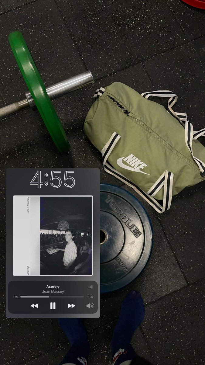 RenadMM9's tweet photo. House music >>> preworkout https://t.co/JxWib5TPfW