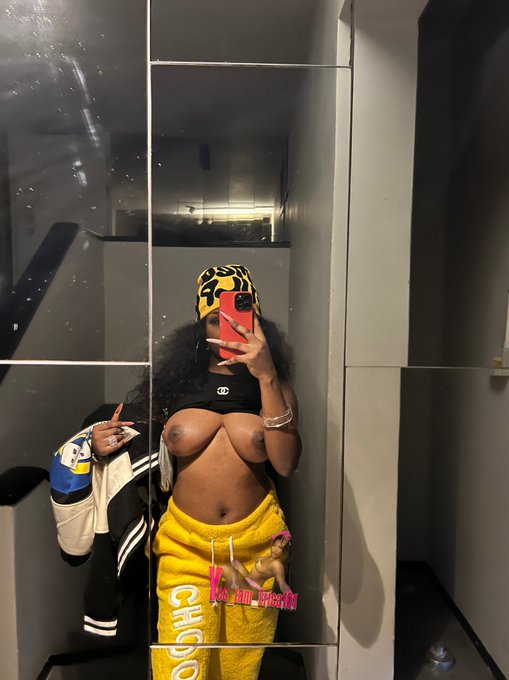 Happy Titty Tuesday 🤤  Sorry am late 😖 https://t.co/L2XJLm2JkQ<a href="/tag/fansly"class="tags"><span>#fansly</span></a>