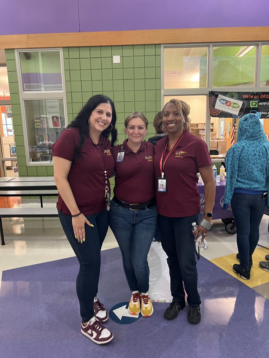 AmeliaDpscd's tweet photo. Amazing turnout for our open house! We are so excited for the new school year! 😊💕 https://t.co/Zda3YEByrJ