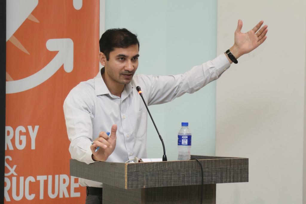SabeenMaryam1's tweet photo. Day 2 : Energy & Infrastructure Module: Dr. Asif Amin's policy lecture and policy making exercise followed by case study analysis on energy efficiency and affordability .
#youropinionmatters #5Es #PMC23 #YPDCUOL. https://t.co/BZQnsuAqy1