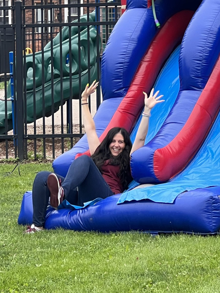 AmeliaDpscd's tweet photo. Open house fun! 🩵 https://t.co/EJt70HRvMX