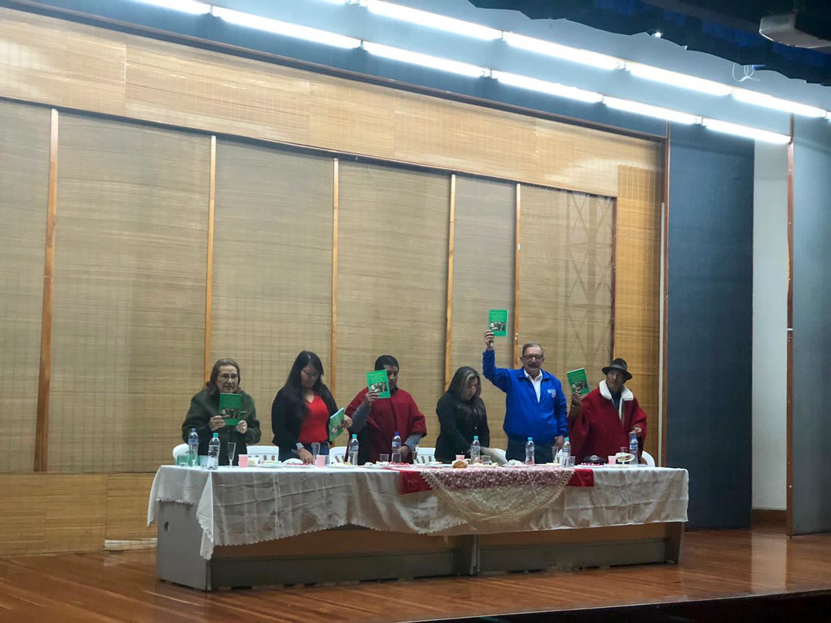 bedranitalo's tweet photo. Participé en la Sesión Solenme del Seguro Social Campesino, al cumplirse 55 años de su fundación.

El evento fue organizado por la Federación Única de Afiliados al Seguro Social Campesino @FEUNASSC Gracias por la invitación y felicitaciones por la honorable labor que realizan. https://t.co/4w9178P5Uq
