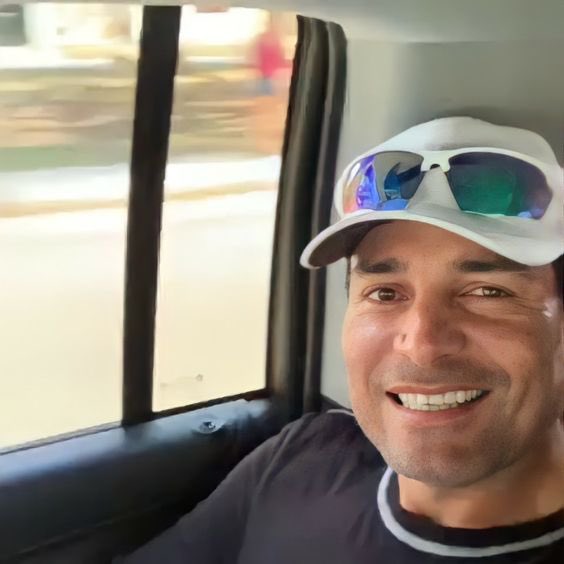 CHAYANNE tweet media