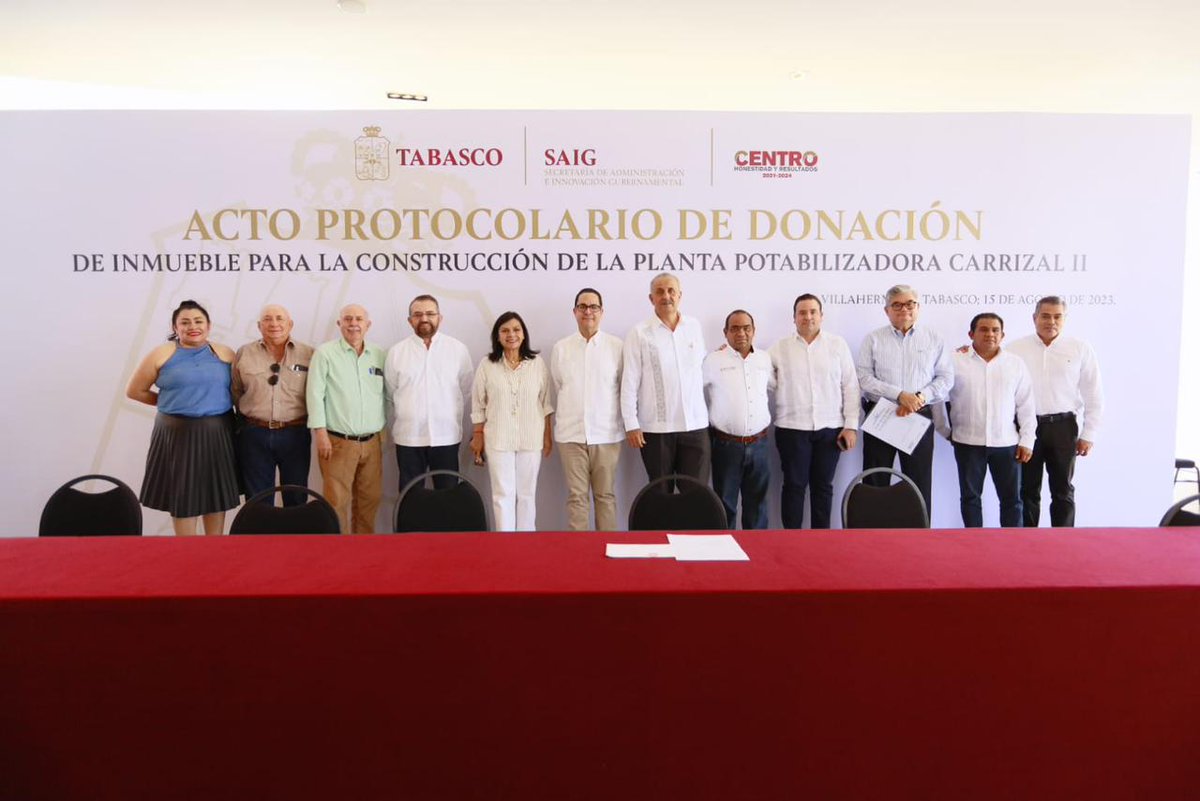 YolandaOsunaH's tweet photo. Firmamos el acta protocolaria de donación del predio para construir la planta potabilizadora Carrizal II. Nuestro agradecimiento al presidente Andrés Manuel López Obrador y al gobernador Carlos Manuel Merino por su confianza y respaldo para lograr esta importante obra social. https://t.co/f4w6T6EBMQ